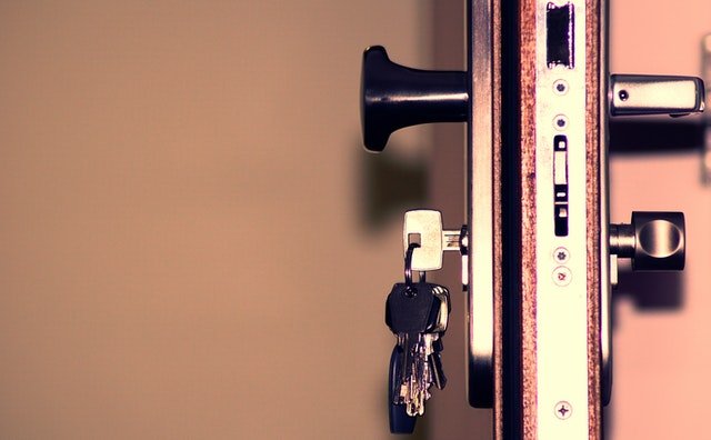 Locksmith near me: Tips to Consider when Hiring Reliable Locksmith Services